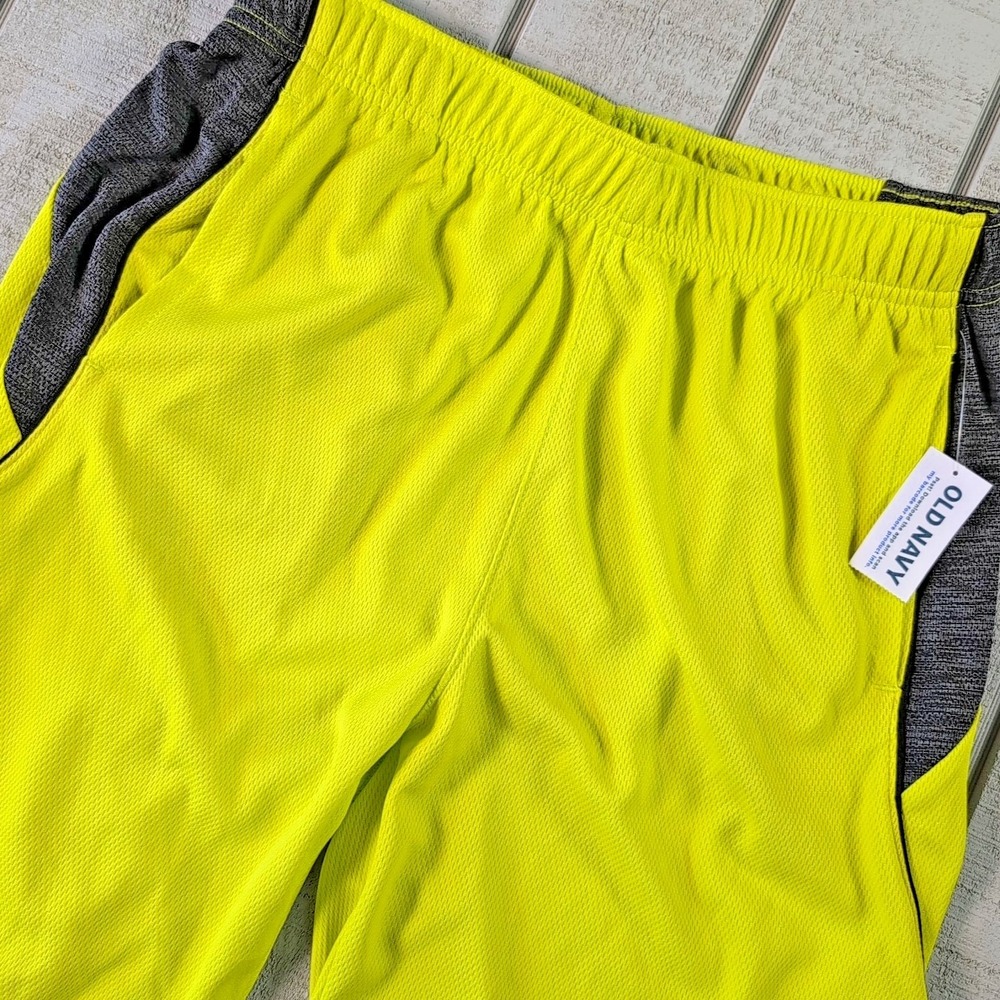 Old Navy Mesh Shorts Boys XL 14-16 Yellow Blue Basketball Daily Athletic - New